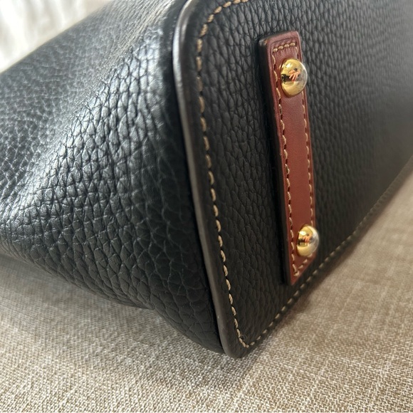 Dooney & Bourke Pebble Grain Lexington Handbag - Picture 2 of 11